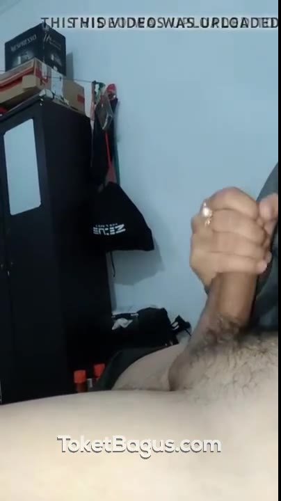 Menantu dirumah sepongin ayah mertua