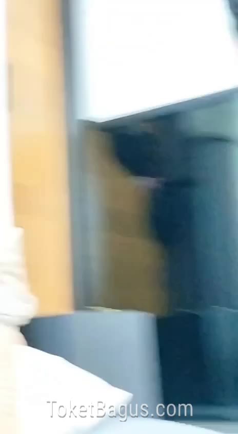 Ibu guru berhijab paksa muridnya tunjukin kontol