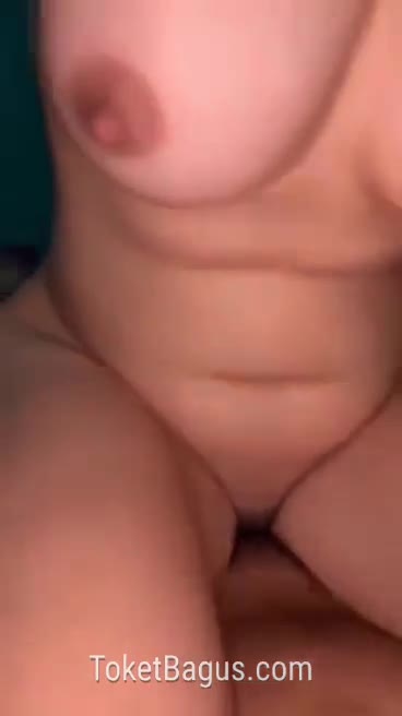 Pelajar sma belajar biologi praktek ngewe