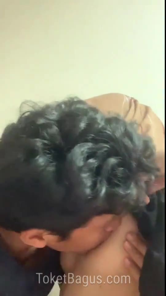 Duta Es Krim Yayaarasyid viral Isep Puting Susu